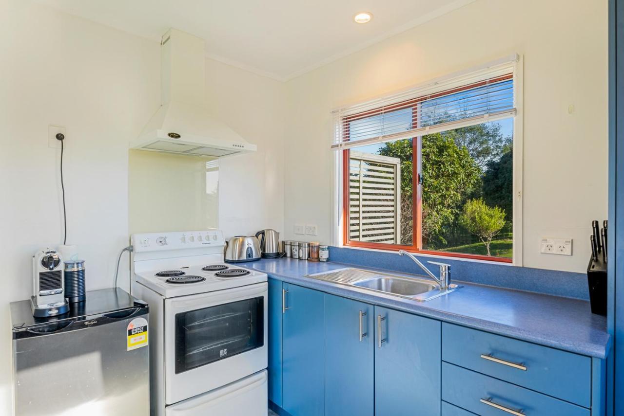 Cottage On Rutherford - Waikanae Holiday Home Ngoại thất bức ảnh