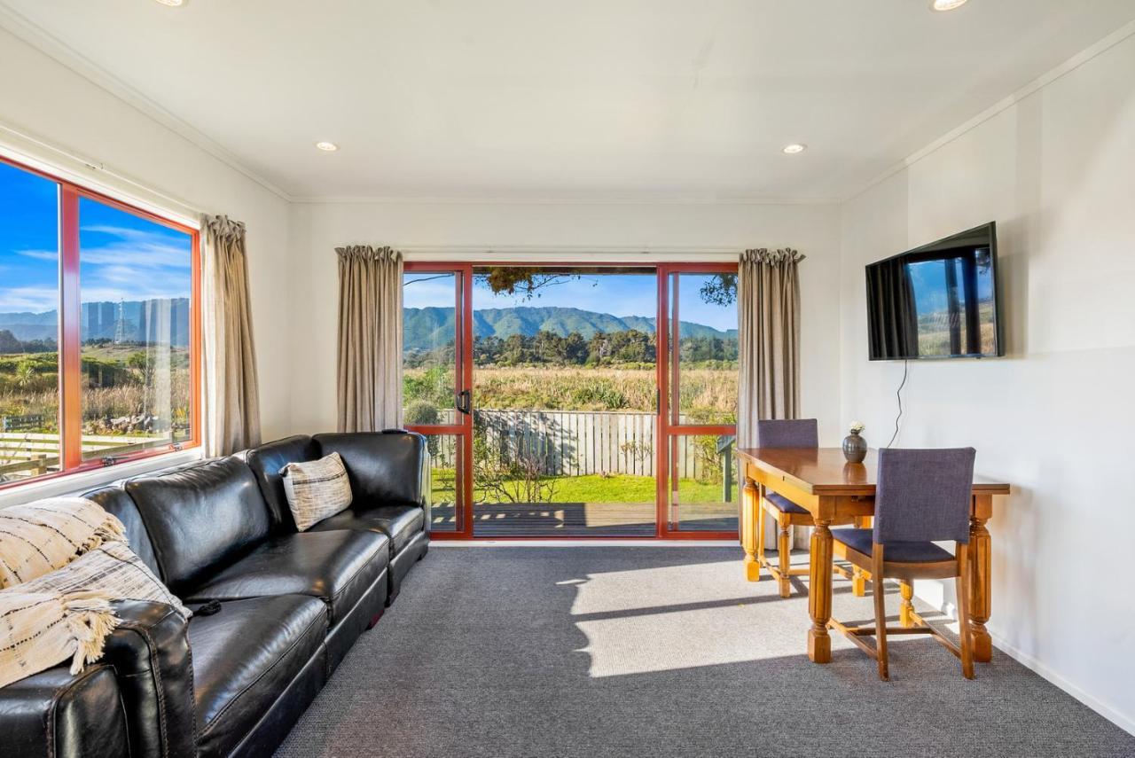 Cottage On Rutherford - Waikanae Holiday Home Ngoại thất bức ảnh